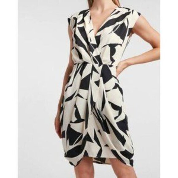 EXPRESS Abstract Print Draped Sheath Dress - Picture 3 of 12